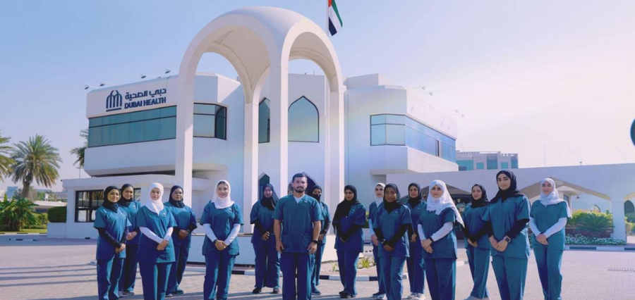 You are currently viewing Dubai Honors 1,400 Nurses and Midwives with Prestigious UAE Golden Visa
