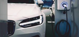 Read more about the article Next-Gen REEV Hybrids Drive Saudi Arabia Toward a Greener Future